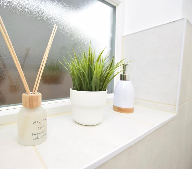 Luxury Central Oxford Detached Home Ngoại thất bức ảnh